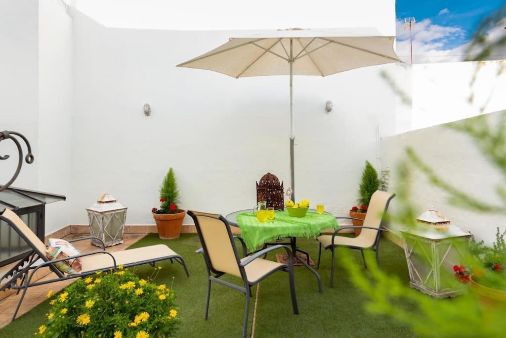 Nueva Casa Boutique En El Centro De Sevilla Exteriör bild